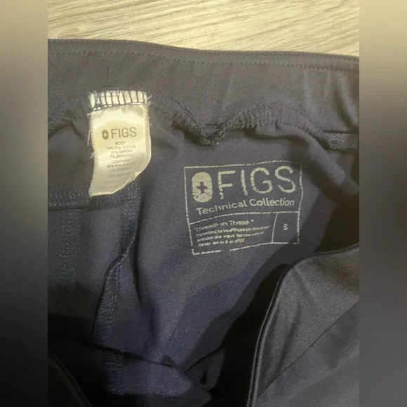 Figs‎ women’s  Navy Joggers - Picture 2 of 5